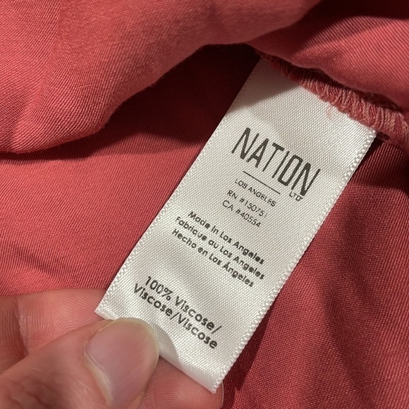 NWT Nation LTD Satin Emory Twisted Marsala Red Velvet Trim Oversized Top - Picture 11 of 11